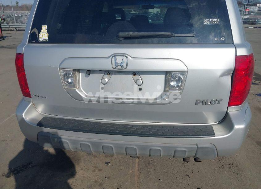 Photo 13 of 2005 Honda Pilot EX-L (VIN 2HKYF18695H558018)
