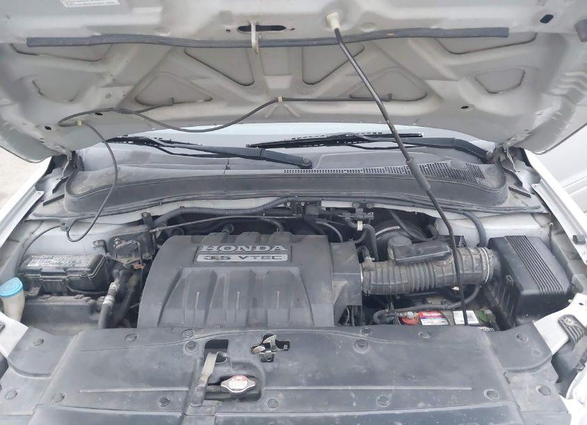 Photo 10 of 2006 Honda Pilot EX-L (VIN 2HKYF18696H547392)