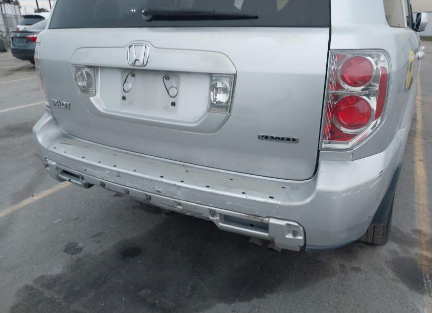 Photo 17 of 2006 Honda Pilot EX-L (VIN 2HKYF18696H547392)