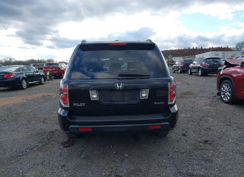 Photo 15 of 2006 Honda Pilot EX-L (VIN 2HKYF18696H556934)
