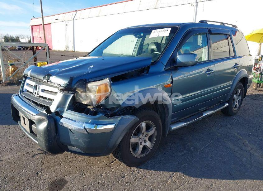 Photo 2 of 2007 Honda Pilot EX-L (VIN 2HKYF18697H540993)