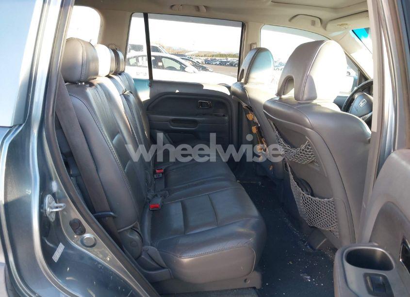 Photo 8 of 2007 Honda Pilot EX-L (VIN 2HKYF18697H540993)
