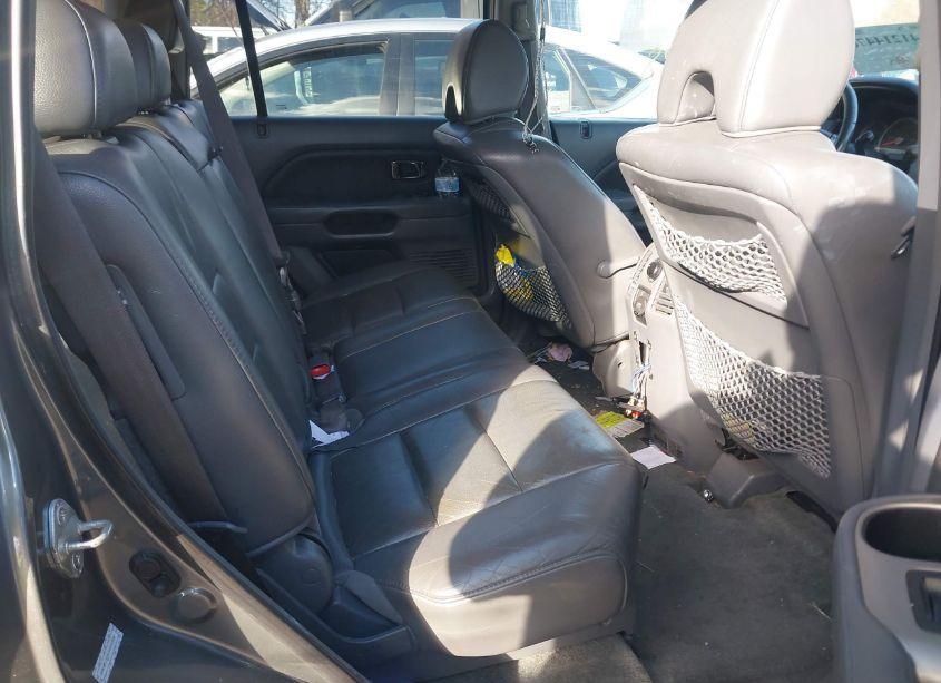 Photo 8 of 2007 Honda Pilot EX-L (VIN 2HKYF18707H501332)