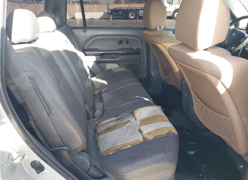 Photo 8 of 2003 Honda Pilot EX-L (VIN 2HKYF18713H606150)