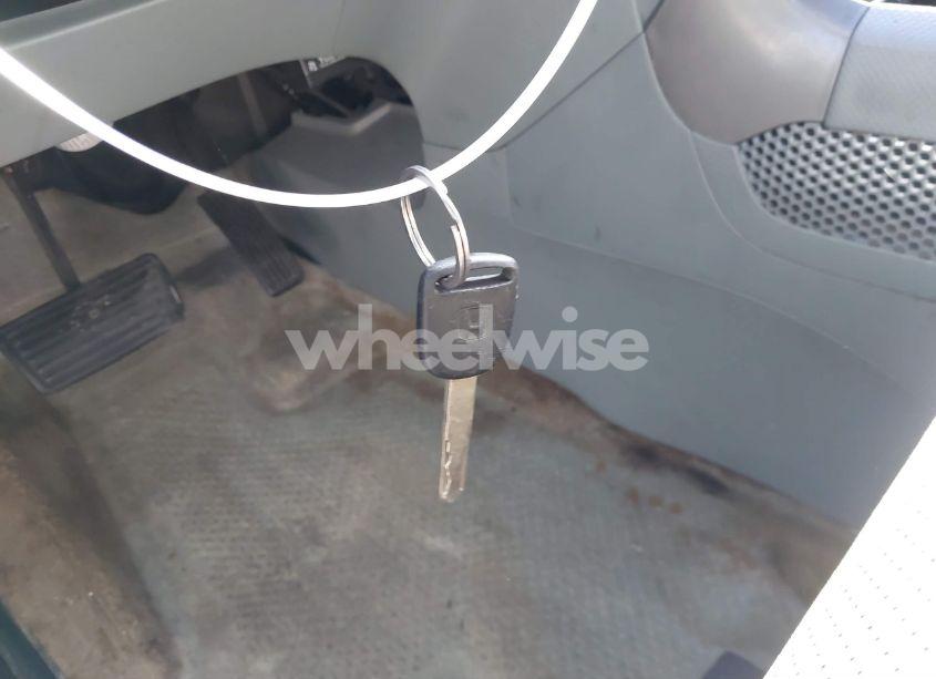 Photo 11 of 2004 Honda Pilot EX-L (VIN 2HKYF18714H531807)