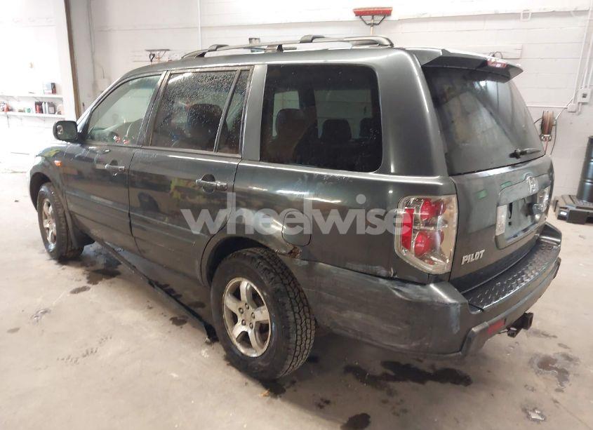 Photo 3 of 2006 Honda Pilot EX-L (VIN 2HKYF18716H532409)