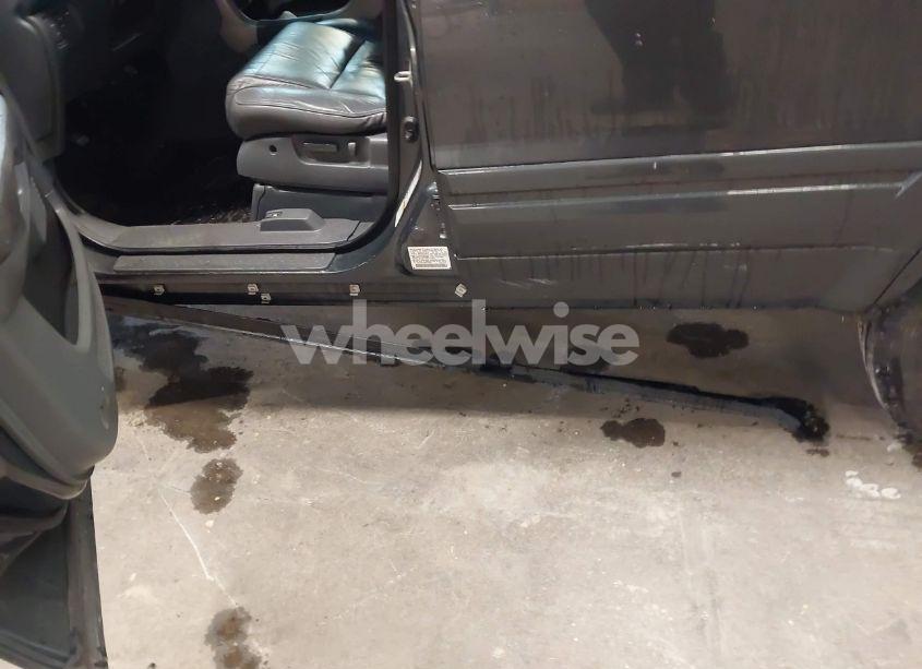 Photo 6 of 2006 Honda Pilot EX-L (VIN 2HKYF18716H532409)