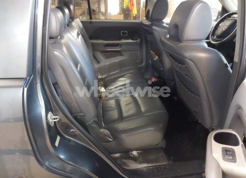 Photo 8 of 2006 Honda Pilot EX-L (VIN 2HKYF18716H532409)