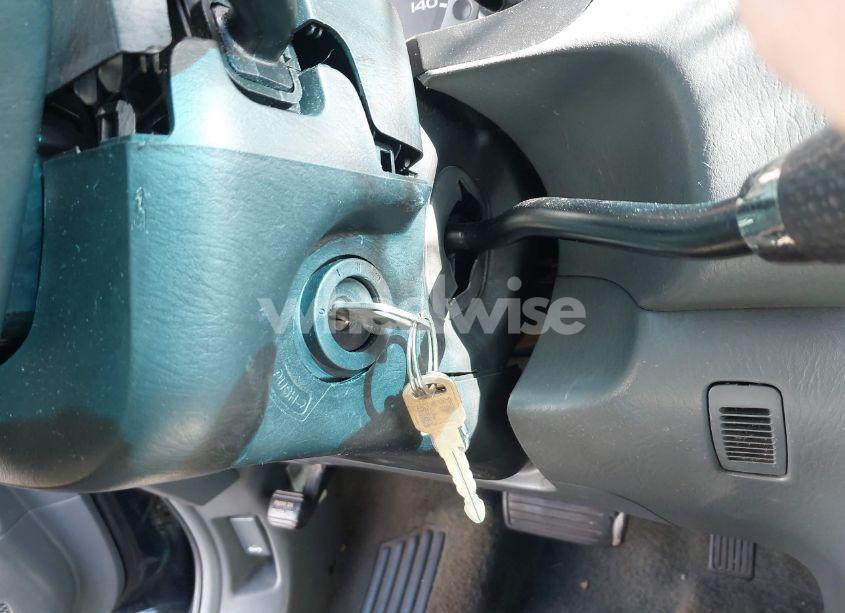 Photo 11 of 2004 Honda Pilot EX-L (VIN 2HKYF18724H546607)