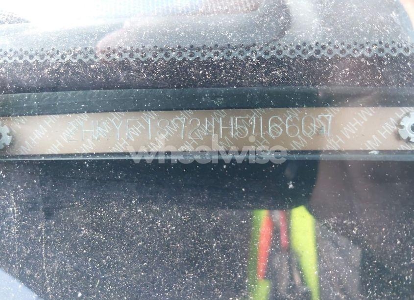 Photo 12 of 2004 Honda Pilot EX-L (VIN 2HKYF18724H546607)