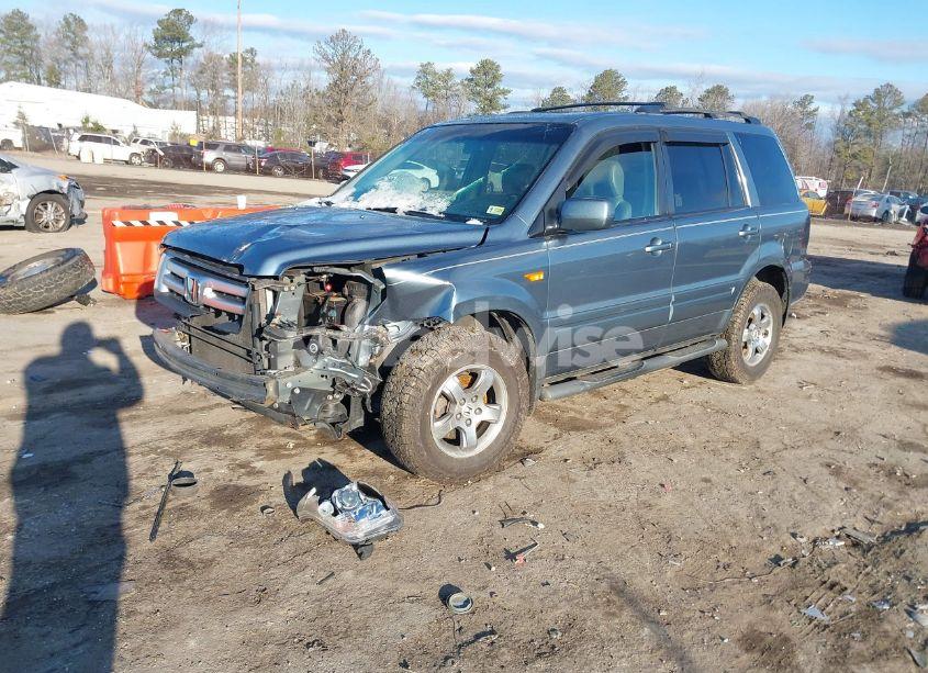 Photo 2 of 2007 Honda Pilot EX-L (VIN 2HKYF18727H531612)