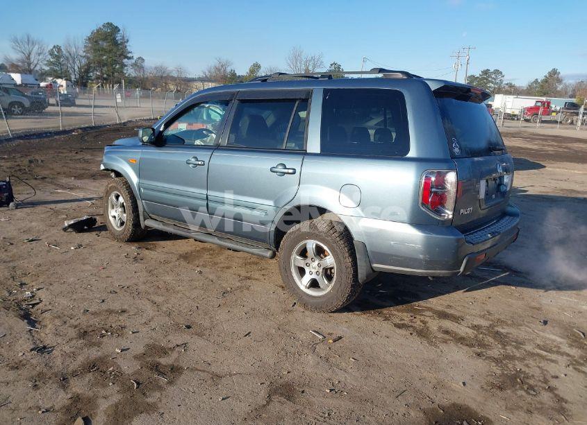 Photo 3 of 2007 Honda Pilot EX-L (VIN 2HKYF18727H531612)