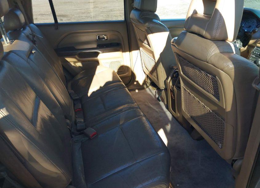 Photo 8 of 2003 Honda Pilot EX-L (VIN 2HKYF18733H575810)