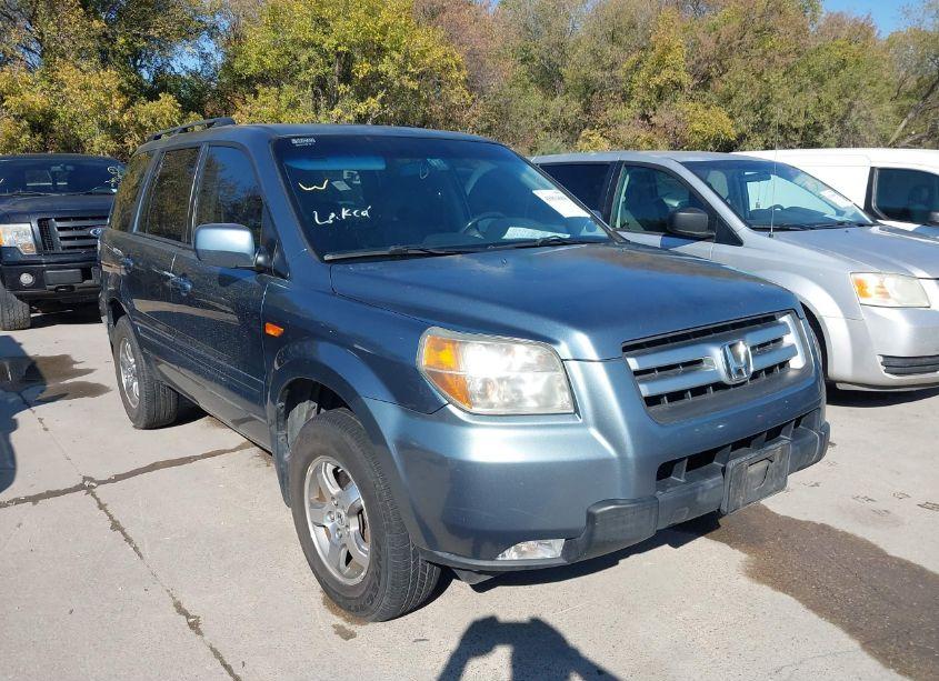 2006 Honda Pilot EX-L (VIN 2HKYF18736H562303) main photo
