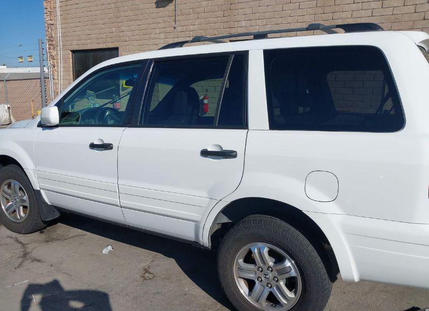 Photo 14 of 2004 Honda Pilot EX-L (VIN 2HKYF18744H536810)