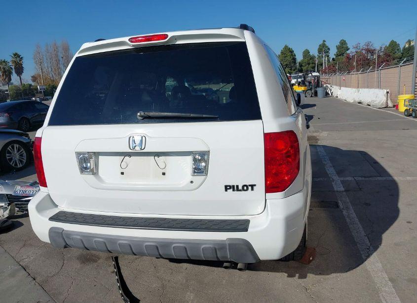 Photo 16 of 2004 Honda Pilot EX-L (VIN 2HKYF18744H536810)