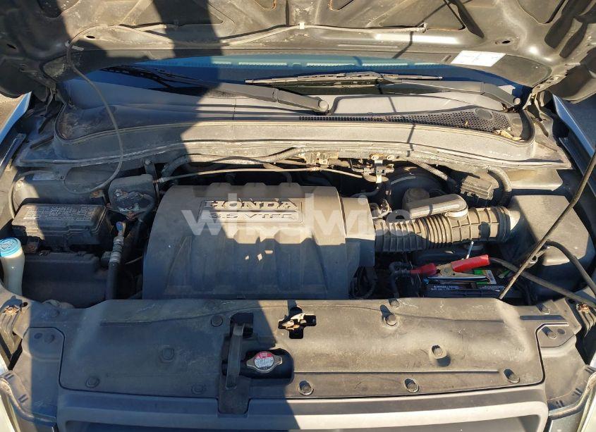 Photo 10 of 2005 Honda Pilot EX-L (VIN 2HKYF18745H564639)