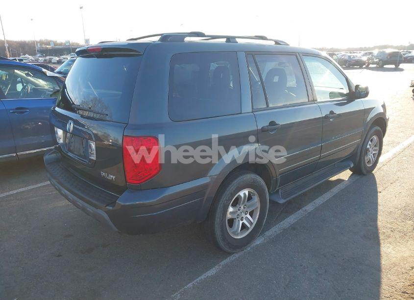 Photo 4 of 2005 Honda Pilot EX-L (VIN 2HKYF18745H564639)