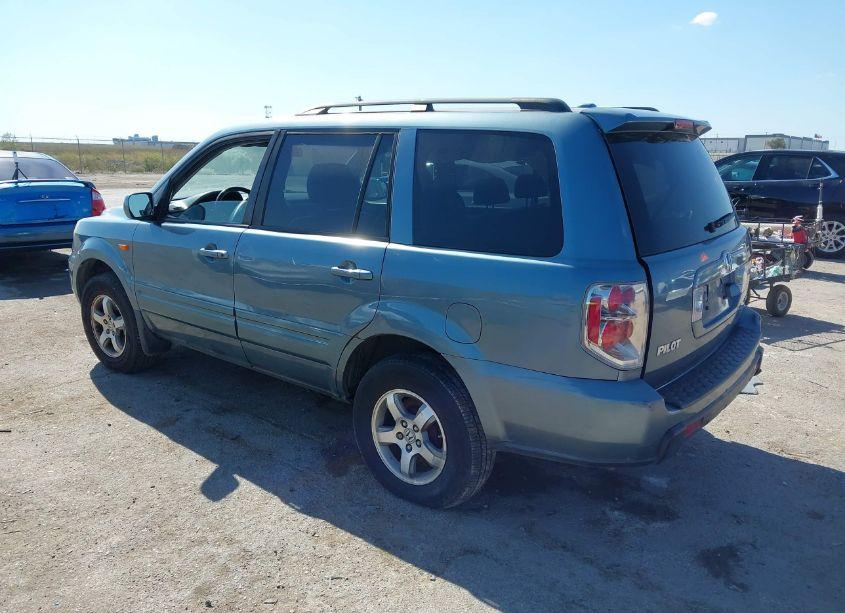 Photo 3 of 2006 Honda Pilot EX-L (VIN 2HKYF18746H525924)