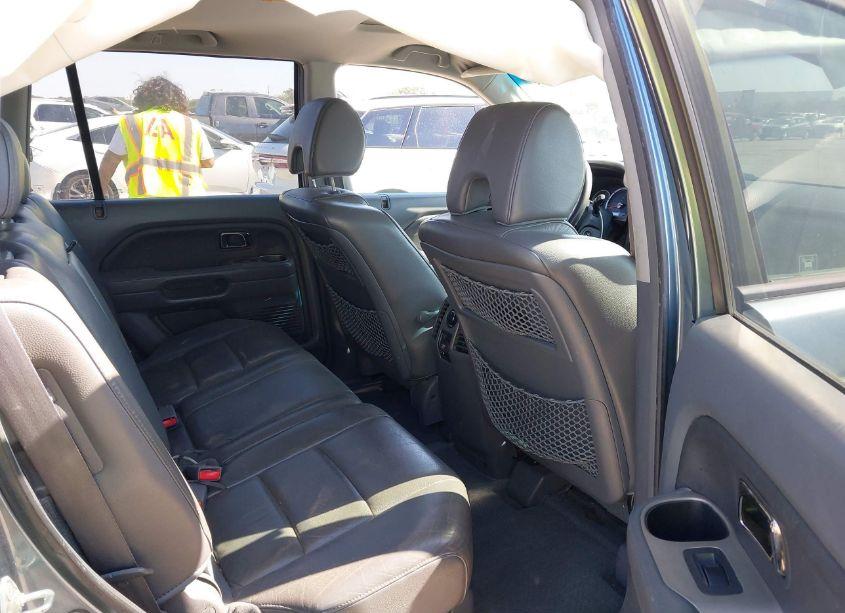 Photo 8 of 2006 Honda Pilot EX-L (VIN 2HKYF18746H525924)