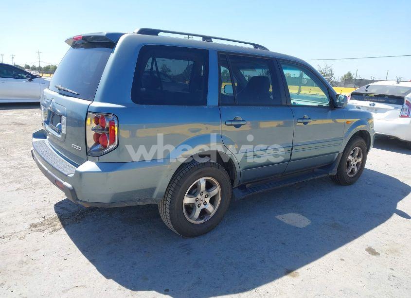 Photo 4 of 2007 Honda Pilot EX-L (VIN 2HKYF18747H514858)