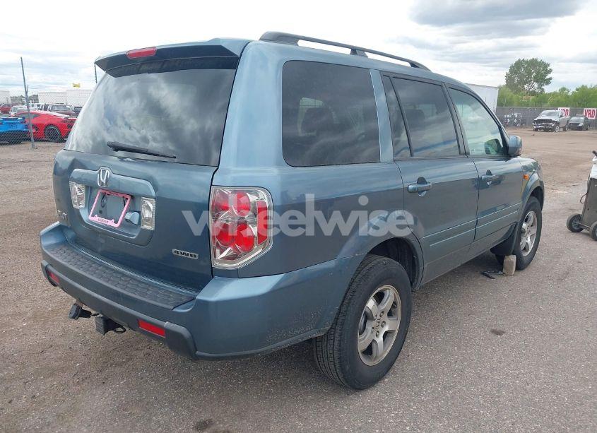 Photo 4 of 2007 Honda Pilot EX-L (VIN 2HKYF18747H534107)