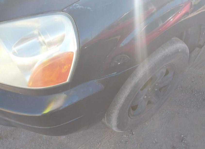 Photo 12 of 2004 Honda Pilot EX-L (VIN 2HKYF18754H578144)