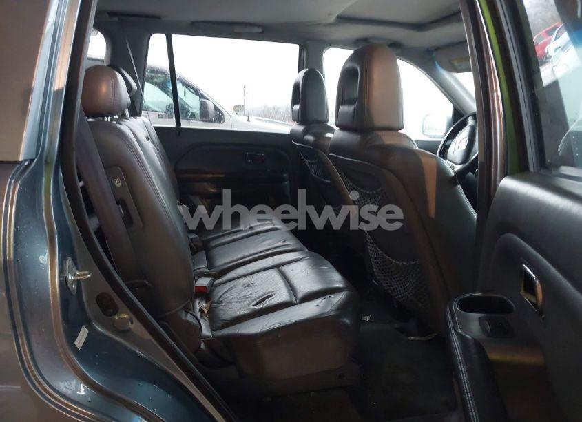 Photo 8 of 2005 Honda Pilot EX-L (VIN 2HKYF18755H500268)