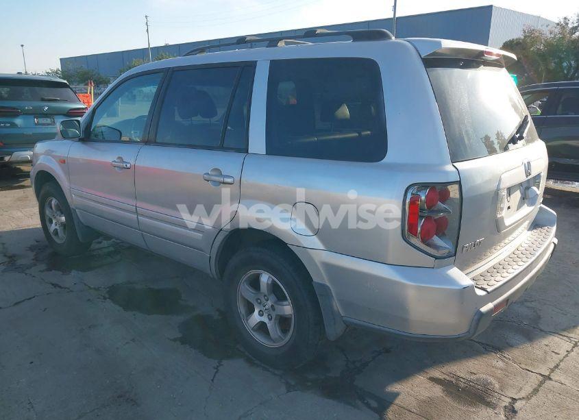 Photo 3 of 2006 Honda Pilot EX-L (VIN 2HKYF18756H502054)