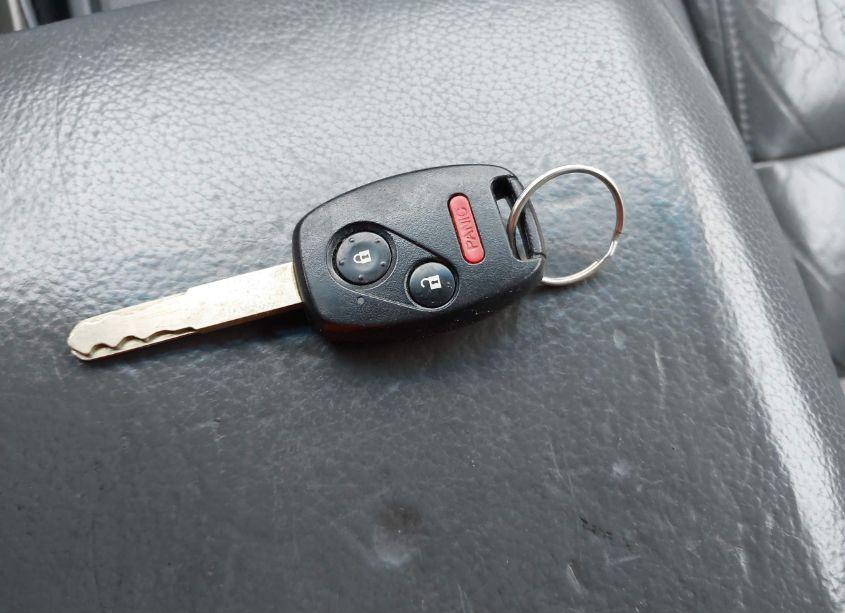 Photo 11 of 2006 Honda Pilot EX-L (VIN 2HKYF18756H514088)