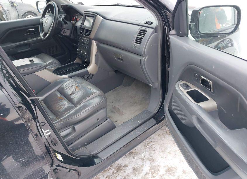 Photo 5 of 2006 Honda Pilot EX-L (VIN 2HKYF18756H514088)