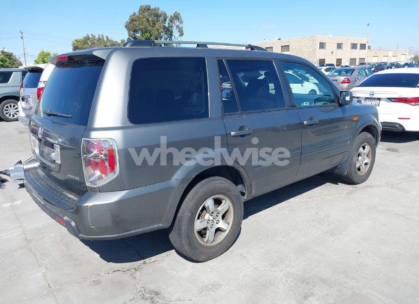 Photo 4 of 2007 Honda Pilot EX-L (VIN 2HKYF18757H501634)