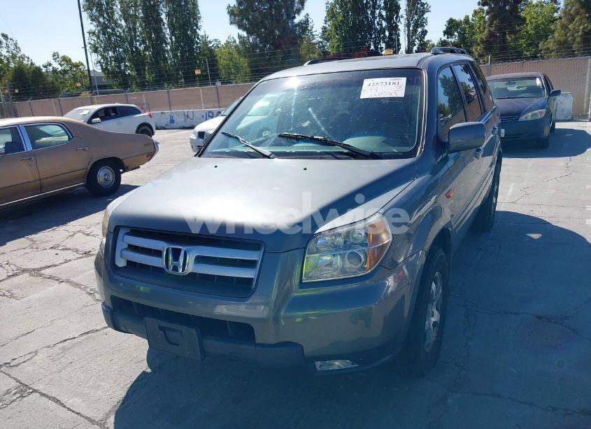 Photo 6 of 2007 Honda Pilot EX-L (VIN 2HKYF18757H501634)