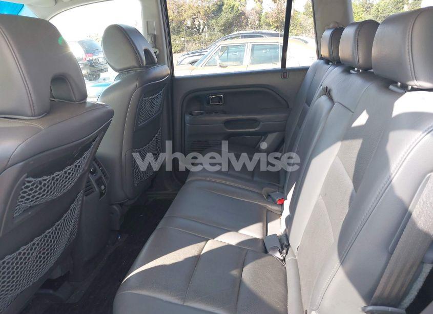 Photo 8 of 2007 Honda Pilot EX-L (VIN 2HKYF18757H501634)