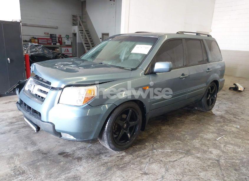 Photo 2 of 2007 Honda Pilot EX-L (VIN 2HKYF18767H514926)