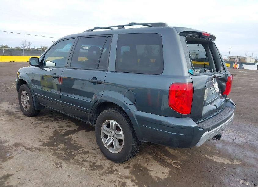 Photo 3 of 2005 Honda Pilot EX-L (VIN 2HKYF18775H522854)