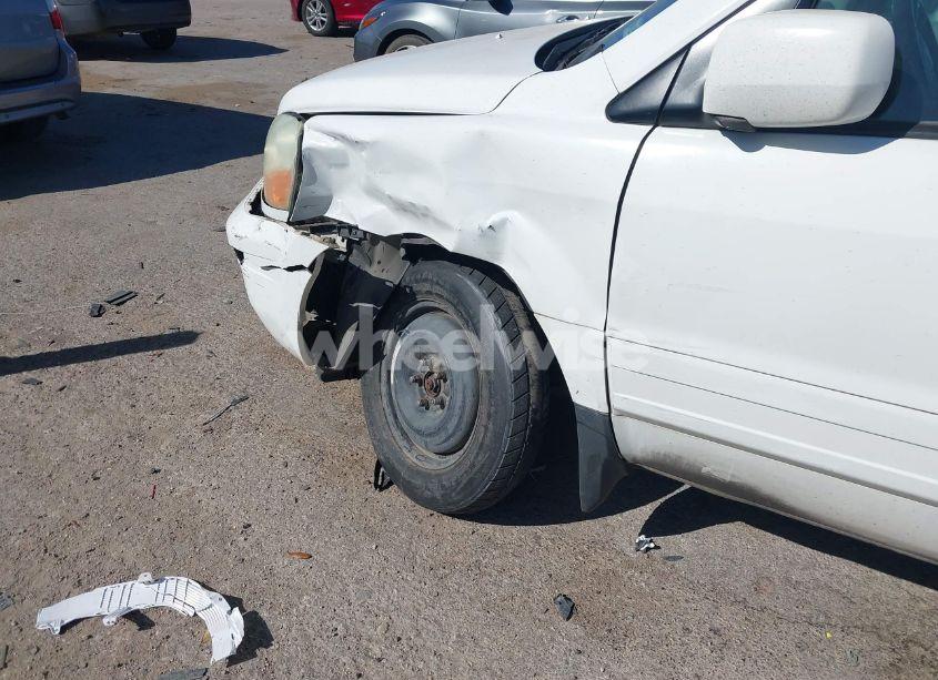 Photo 6 of 2005 Honda Pilot EX-L (VIN 2HKYF18775H571312)