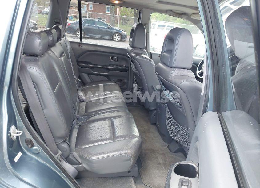 Photo 8 of 2005 Honda Pilot EX-L (VIN 2HKYF18785H542479)