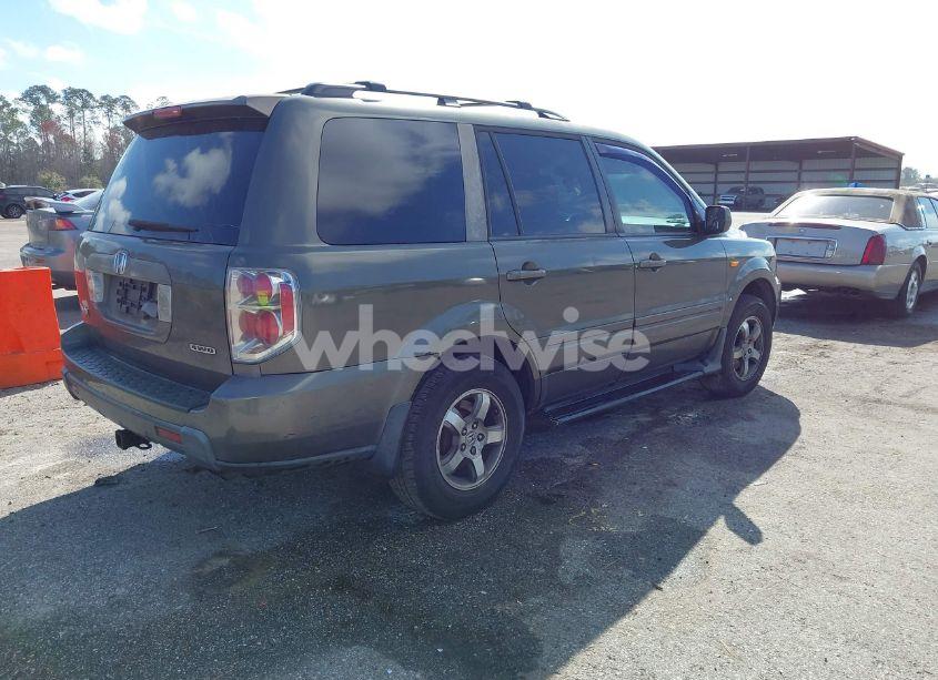 Photo 4 of 2006 Honda Pilot EX-L (VIN 2HKYF18786H506289)