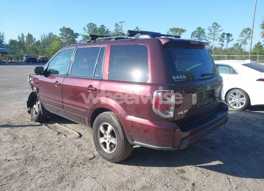 Photo 3 of 2007 Honda Pilot EX-L (VIN 2HKYF18787H525975)