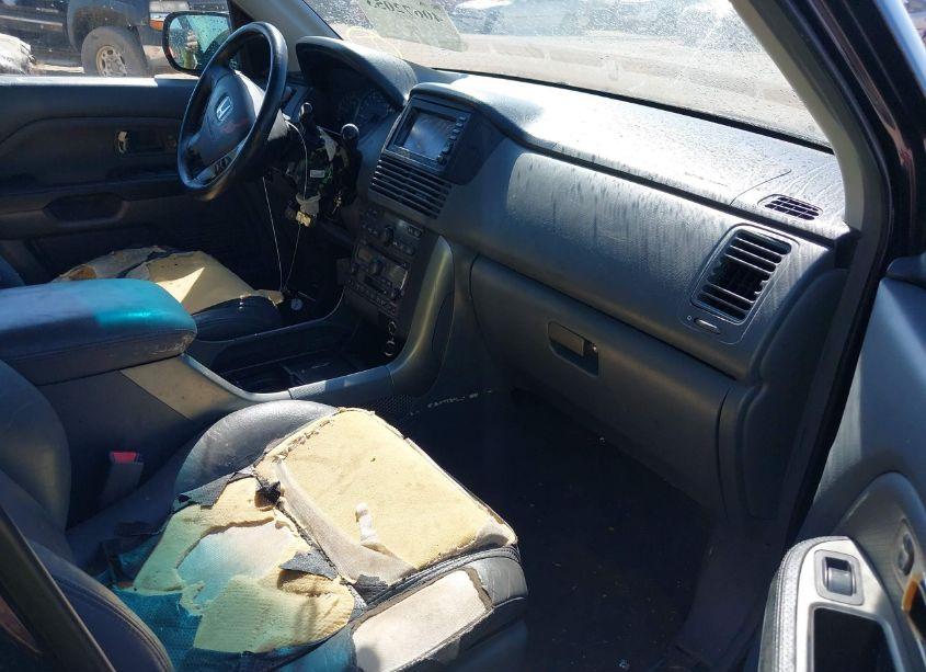 Photo 5 of 2003 Honda Pilot EX-L (VIN 2HKYF18793H513036)