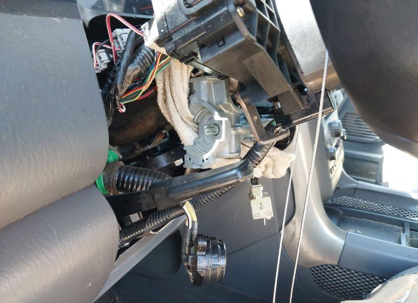 Photo 6 of 2003 Honda Pilot EX-L (VIN 2HKYF18793H513036)