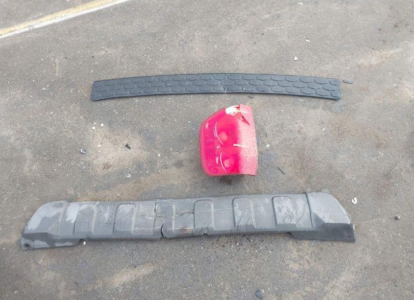 Photo 12 of 2003 Honda Pilot EX-L (VIN 2HKYF187X3H510565)