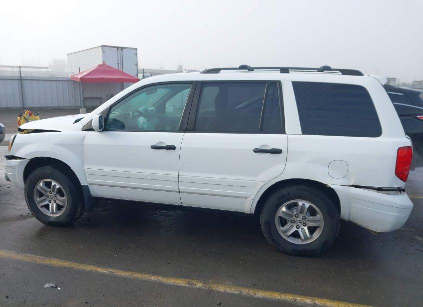 Photo 15 of 2003 Honda Pilot EX-L (VIN 2HKYF187X3H510565)