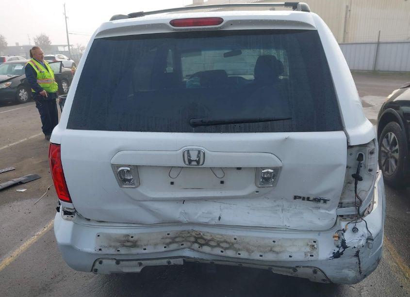 Photo 17 of 2003 Honda Pilot EX-L (VIN 2HKYF187X3H510565)