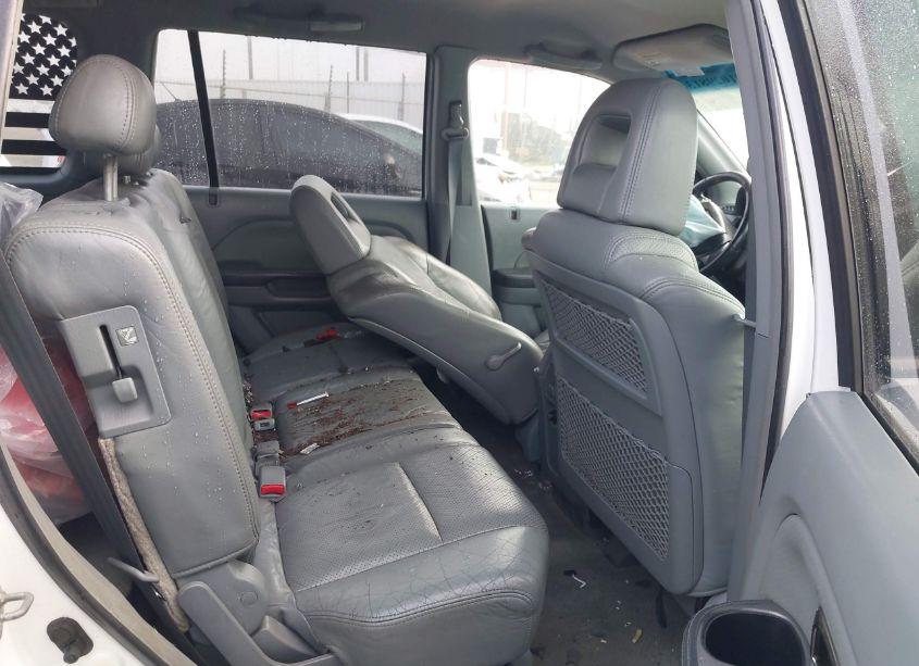 Photo 8 of 2003 Honda Pilot EX-L (VIN 2HKYF187X3H510565)