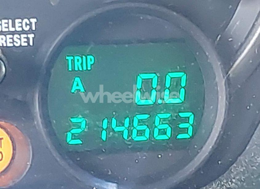 Photo 15 of 2005 Honda Pilot EX-L (VIN 2HKYF187X5H558246)