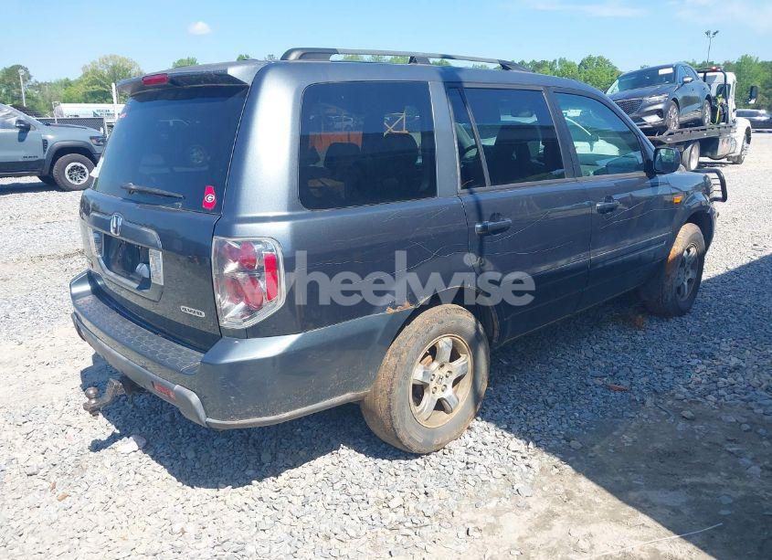 Photo 4 of 2006 Honda Pilot EX-L (VIN 2HKYF187X6H557468)