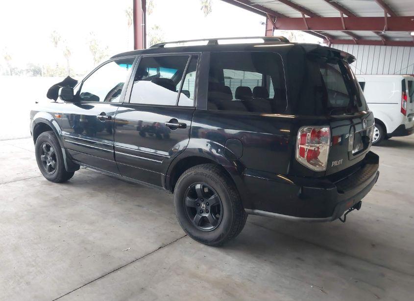Photo 3 of 2006 Honda Pilot EX-L (VIN 2HKYF187X6H560273)
