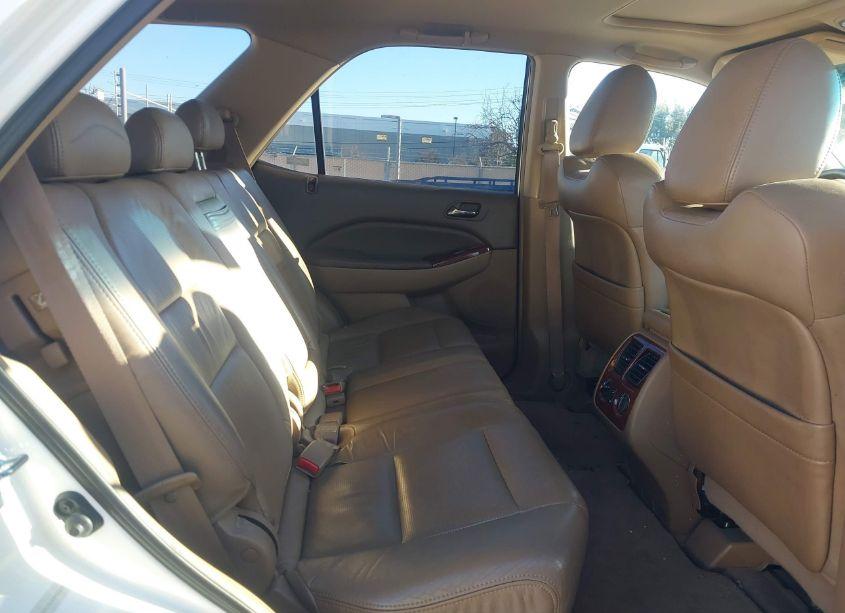 Photo 8 of 2004 Acura Mdx (VIN 2HNYD18204H522027)